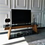Hanah Home Soporte de TV en Nogal y Negro